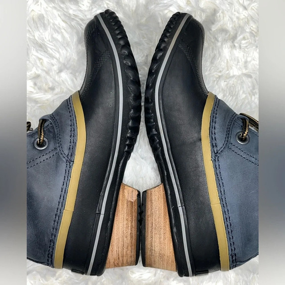 Sorel | Slimpack II Lace Up Duck Boots - Picture 10 of 13